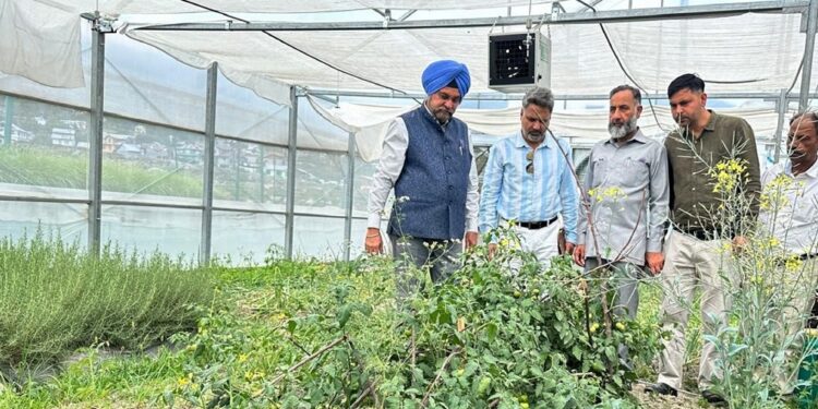 Dir Agri Jammu evaluates ground impact of intervention schemes in Doda District