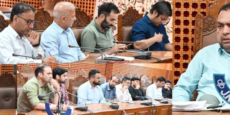 ADDC Shopian reviews Dharti Aaba Janbhagidari Abhiyan rollout program