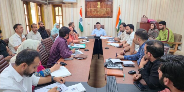 DC Baramulla reviews progress of IEC campaign against Drugs