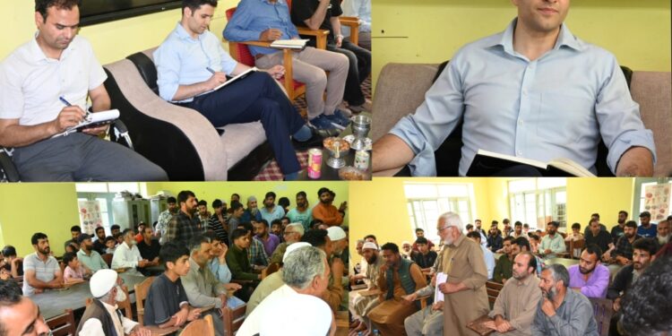 Public outreach: DC Kulgam visits Khull, listens public issues and demands