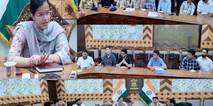 DC Kupwara reviews preparation for ‘International Yoga Day’