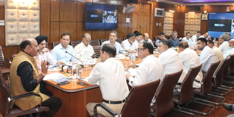 Govt committed to save old industrial units, promote new ventures: Dy CM