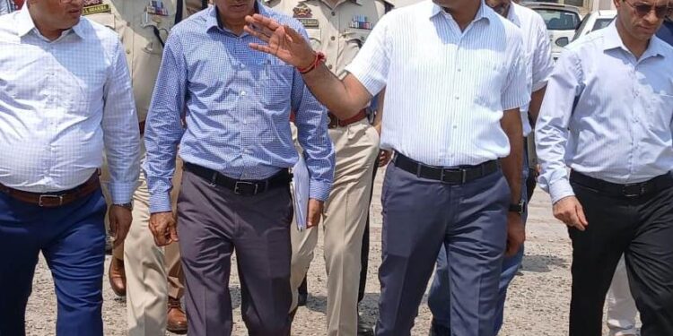 Shri Amarnathji Yatra-2025: Div Com Jammu reviews Yatra arrangements in Samba, Kathua