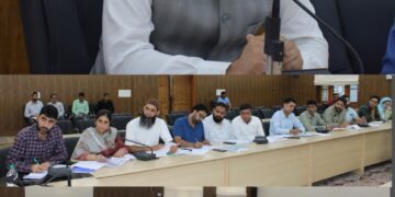 DDC Budgam reviews completion of all FHTCs under JJM