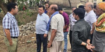 SDM conducts field visit to address public grievances in Panchayat Choura area