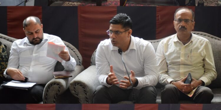 DC Poonch reviews Shri Buddha Amarnath Ji Yatra-2025 arrangements at Mandi Complex