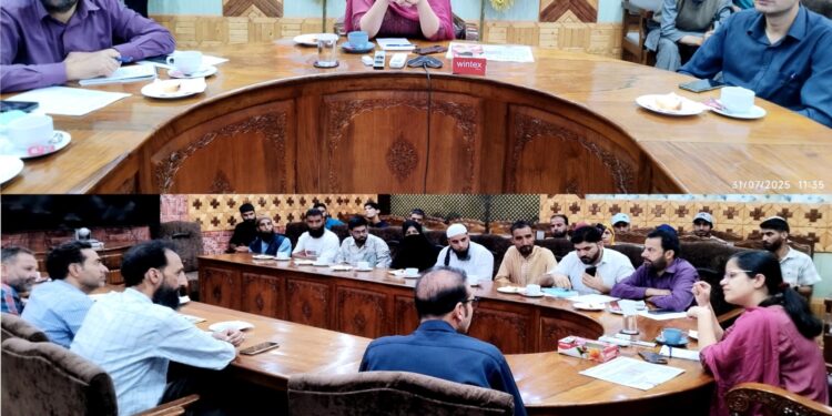  DC Kupwara holds interactive meeting with PWDs