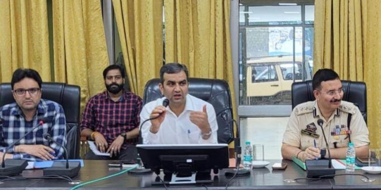 DC Ramban reviews arrangements for Independence Day 2025 celebrations