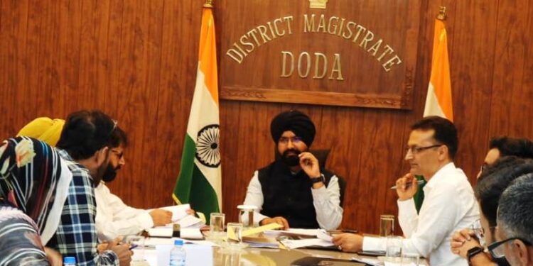 DC Doda chairs CLU meeting, approves 3 cases