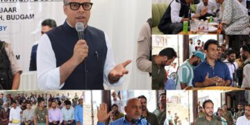 DC Budgam chairs public darbar at Summerbugh Shalina, assures redressal of grievances