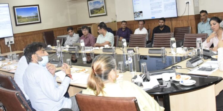 CS assesses progress on logistics infra projects to be raised by NHLML