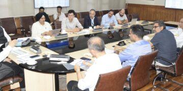 CS reviews implementation of PM Surya Ghar Yojana