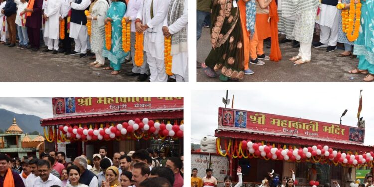 Amarnath ji pilgrims accorded rousing reception at Udhampur