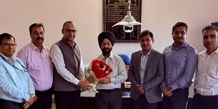 Controller Legal Metrology reviews working of Oil Marketing Companies