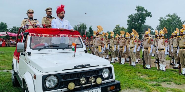 Kathua celebrates 79th Independence Day with patriotic fervor