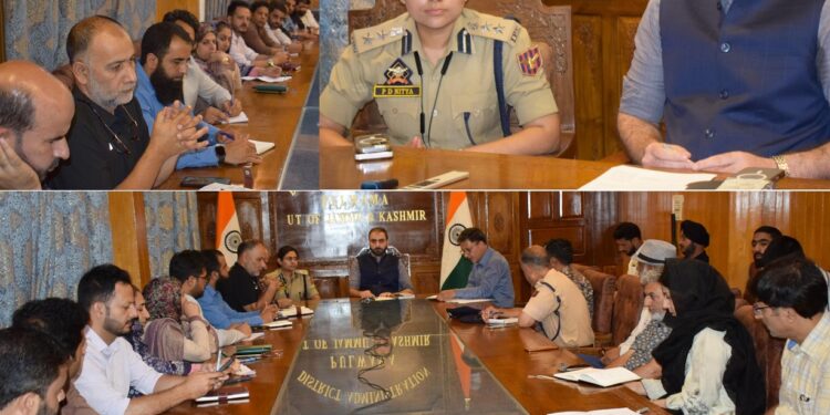 DC Pulwama reviews arrangements for Tiranga Rally/ Yatra