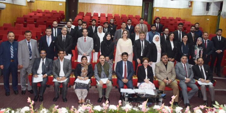J&K Judicial Academy organizes one-day training programme on Cyber Laws at Srinagar