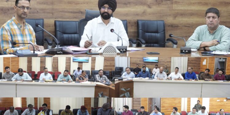 DC Doda chairs meeting on saturation of beneficiary-oriented schemes