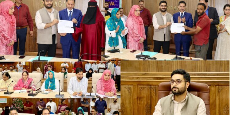 Mission YUVA: DC Srinagar hands-over sanction letters to aspiring entrepreneurs