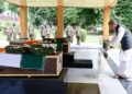 Chief Minister Omar Abdullah pays tributes to army soldiers