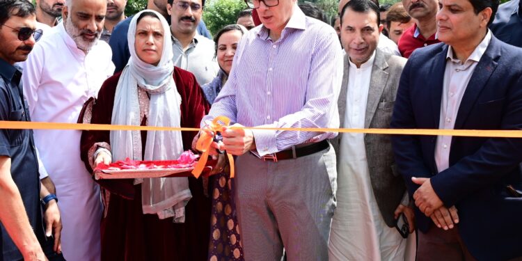 CM Omar Abdullah reaffirms social welfare as Government’s primary responsibility