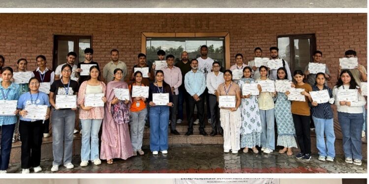JKEDI felicitates 190 students with Internship Certificates at Jammu