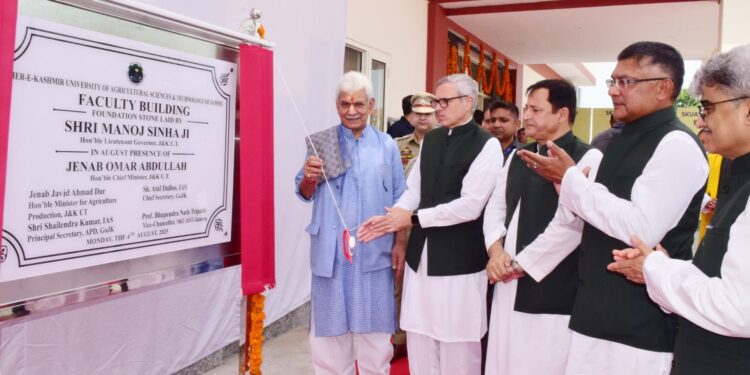 CM Omar Abdullah advocates organic farming and climate-resilient agriculture