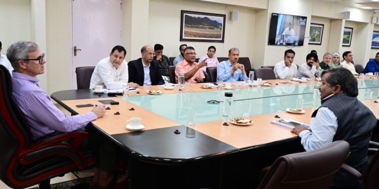 CM Omar Abdullah reviews Srinagar & Jammu Master Plans, Building Bye-Laws