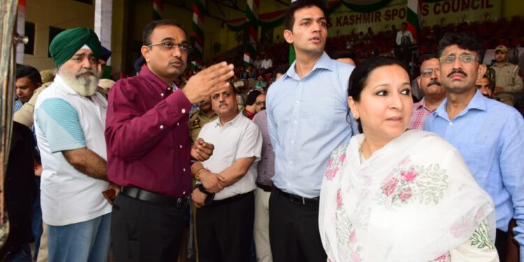 Div Com reviews arrangements for Independence Day celebrations 2025 at M A Stadium