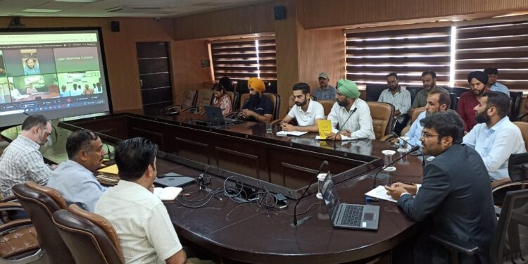 JMC Commissioner reviews street light maintenance