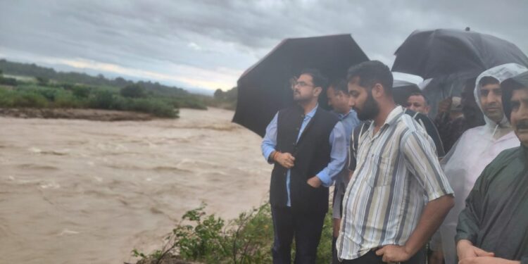 Satish Sharma conducts extensive tour of flood affected areas, takes stock of ongoing relief operations