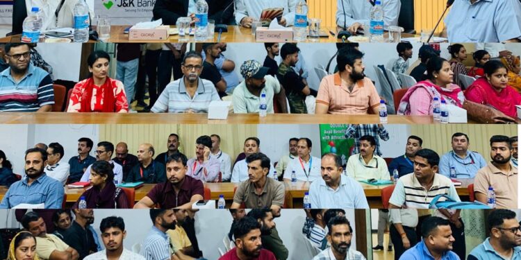 Sewa Parv: 65 Aspiring Entrepreneurs get Sanction Letters under Mission YUVA at Kathua