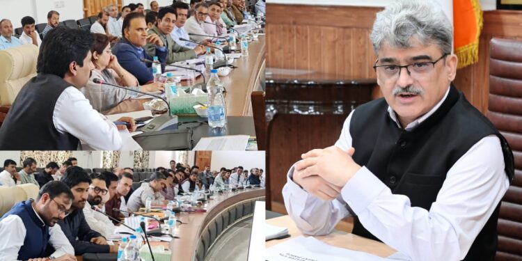 CS reviews developmental scenario in Anantnag