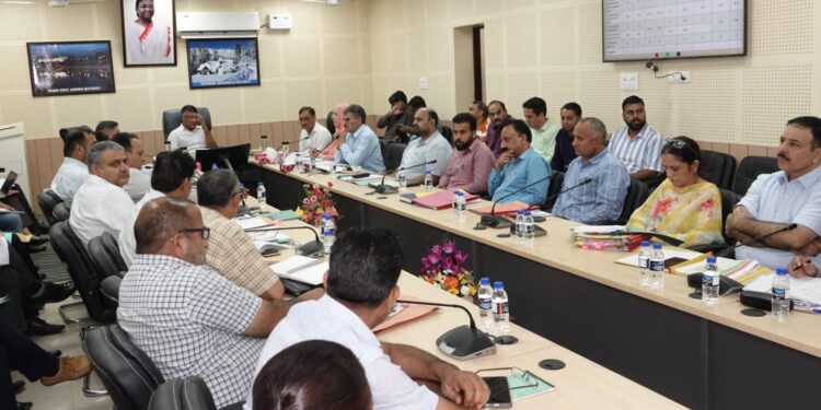Shailender Kumar reviews flood damages, development projects at SKUAST-Jammu, Animal Husbandry Directorate