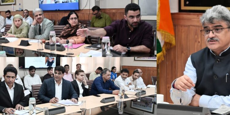 CS takes stock of critical care health projects under PM-ABHIM and ECRP