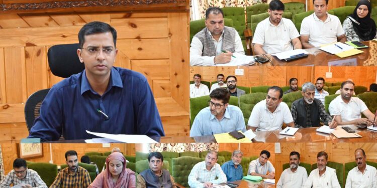 DC Shopian finalizes preparations for ‘Sewa Parv’ campaign