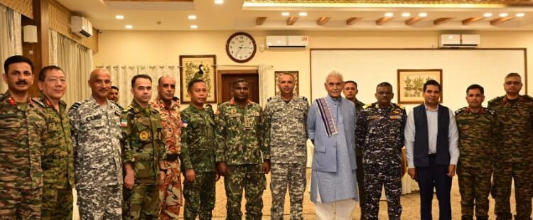 Lieutenant Governor Interacts with Officers Attending NDC Course