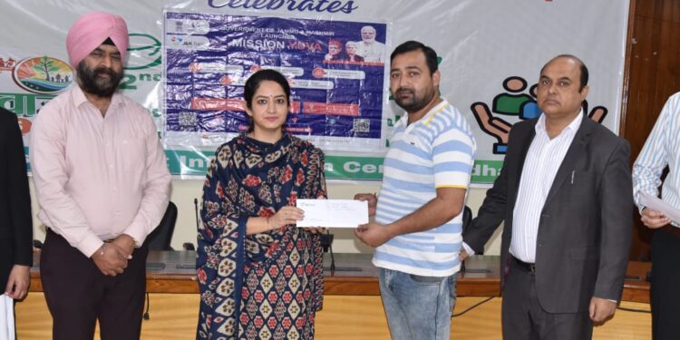 DC Udhampur hands over sanction letters to beneficiaries under Mission YUVA