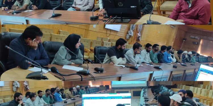 E-Office Training Session Held for Master Trainers at Bandipora