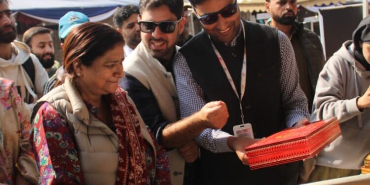 NIFT Srinagar organizes 3-Day ‘Craft Bazar’ at KU to celebrate artisan excellence