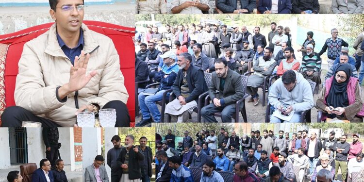 DC Shopian chairs Grievance Redressal Camp at Zampathri Keller