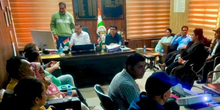 DHSJ reviews healthcare scenario in District Rajouri