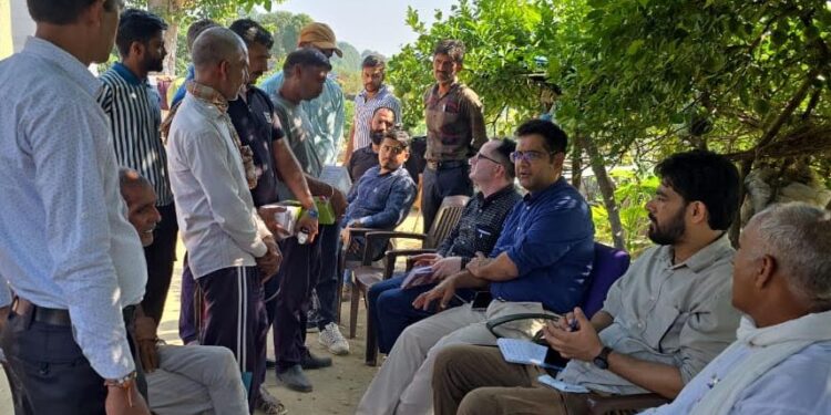 SDM Chowki Choura visits Kasandar, Village Salyote