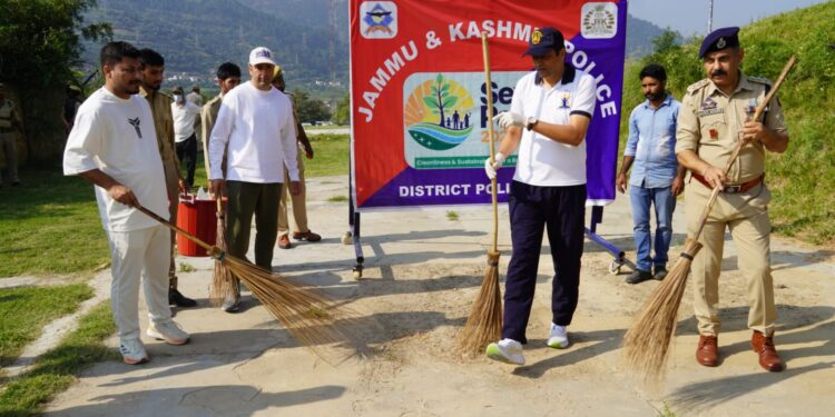 Doda concludes Sewa Parv celebration with felicitation of civic workers, plantation & cleaning drives