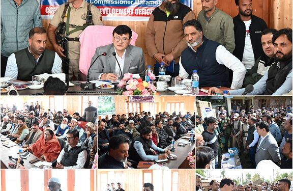 DC Baramulla holds Block Diwas at Wagoora, addresses several Public Grievances On-Spot