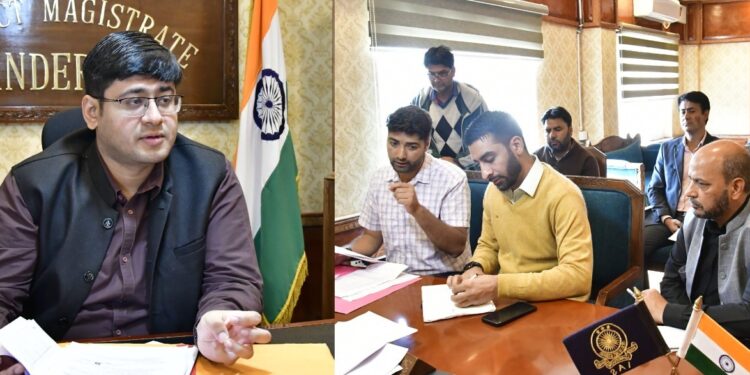 DC Ganderbal chairs DLC meet on PMAY 2.0 Urban