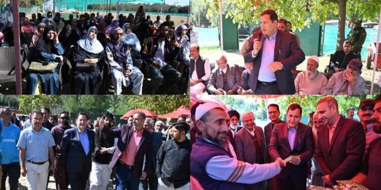 Javid Dar visits Medicinal & Aromatic Plantation farm Rohama Baramulla