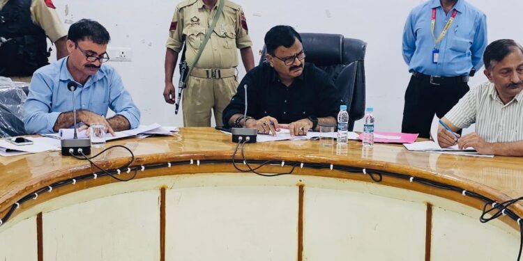 Rana reviews progress of key RDD schemes in Mendhar