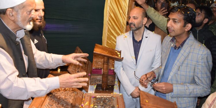 Craft Meets Culture: Divisional Commissioner Launches “Know Your Artisan” at Iconic Ghanta Ghar