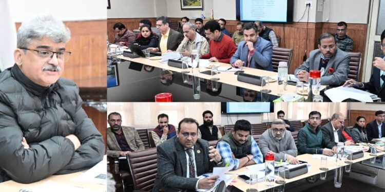 CS reviews different welfare measures taken for the migrant populations of J&K